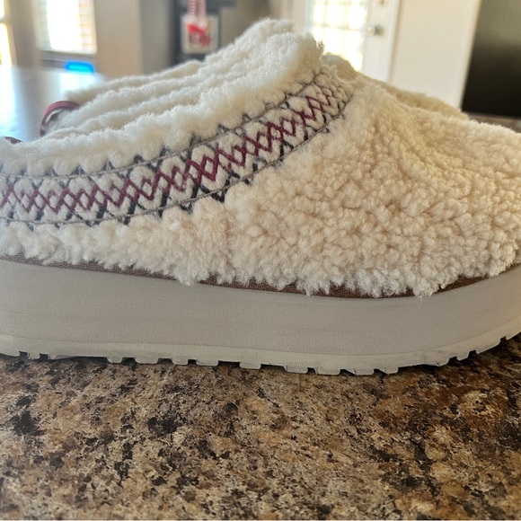UGG tazz braid platform slippers - Picture 2 of 5